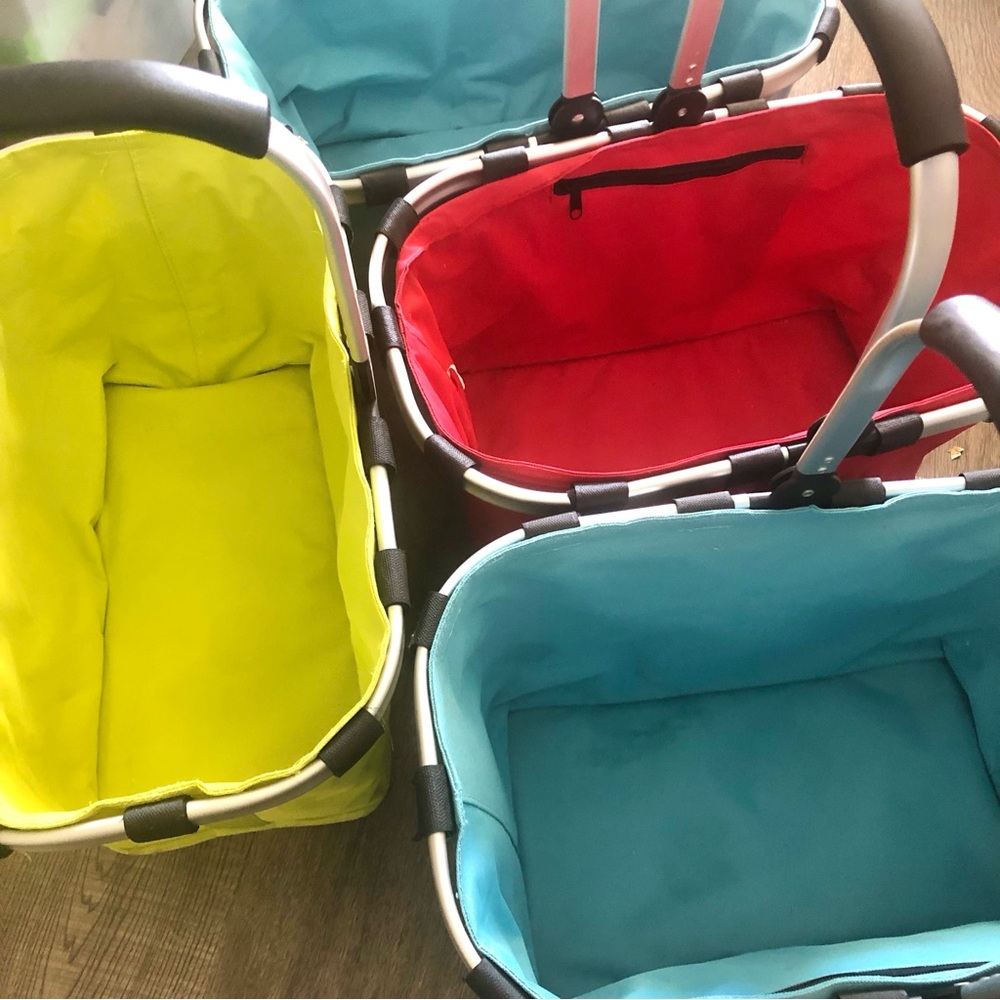 Collapsible Market Picnic Basket - Picture 4 of 5